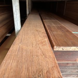 Merbau Decking KD Select 140x19mm Set Lengths