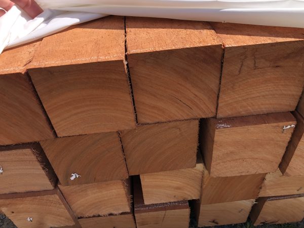Redgum Hardwood Post Sawn 100x100mm